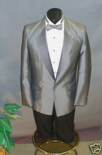 Tuxedo Silver Shadow Notch Lapel 20300