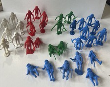 Vintage 1960s Astronauts Space Men Plastic Figure Lot Of 32 Marx