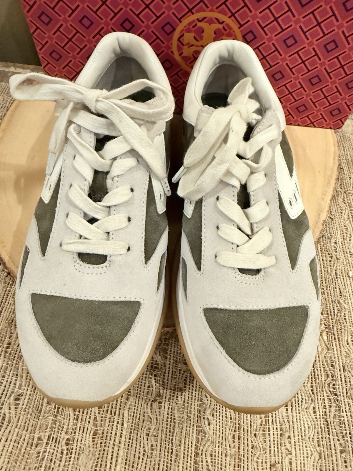 Tory Burch Sport bubble lace up Sneakers Women’s Ivory & Khaki Size 7.5 thumbnail 9