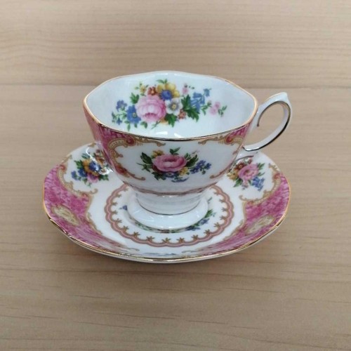 Royal Albert Lady Carlyle Cup Saucer Sugar Pot - Picture 2 of 11
