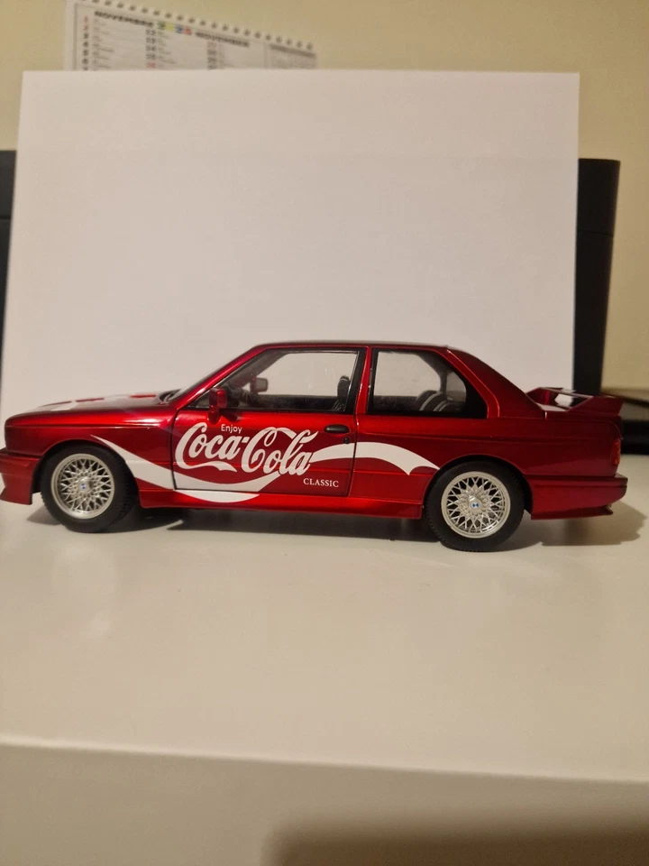 1:24 BMW M3 1988 Coca Cola Alloy Diecast Car Model Lights&Sound Kids Adults Uk - Image 4 of 4