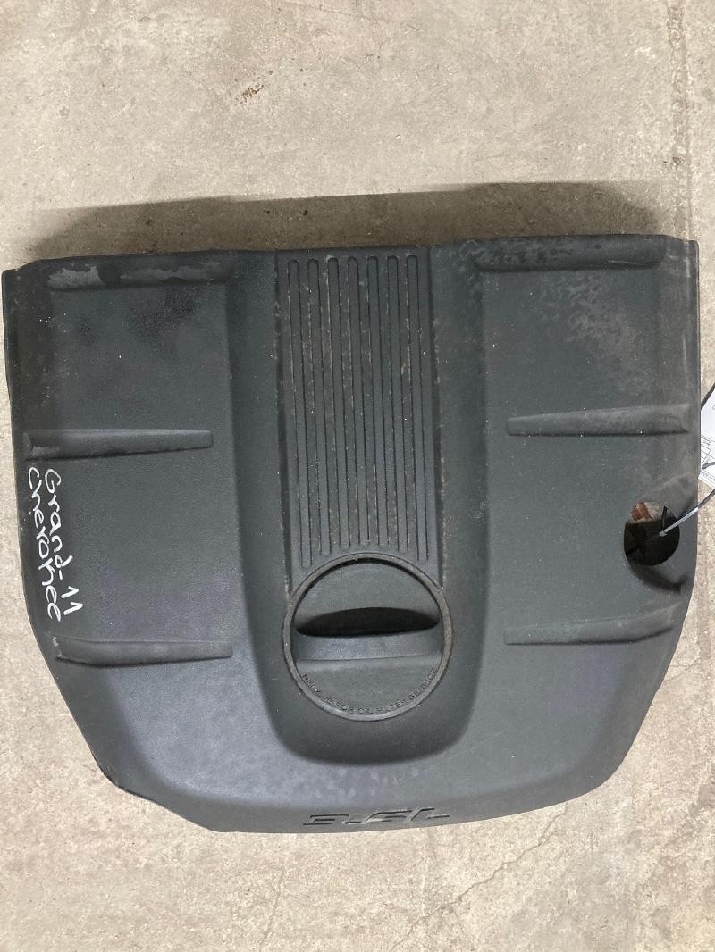 2011-2015 Jeep Grand Cherokee 3.6L Engine Cover Used