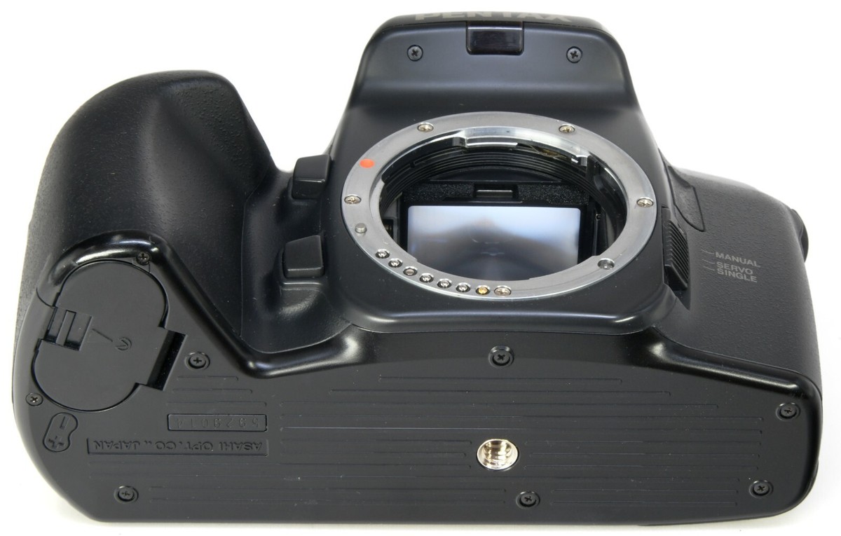 ペンタックスZ-1 マップカメラコレクション】写真機の回廊 ～ PENTAX Z-1