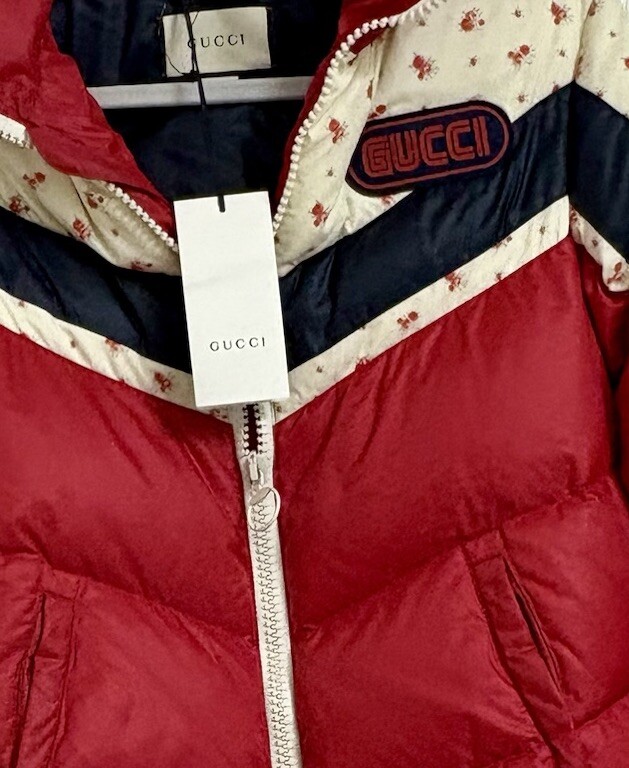 NWT GUCCI Down Puffer Jacket Red White Blue Floral Women's Size 38