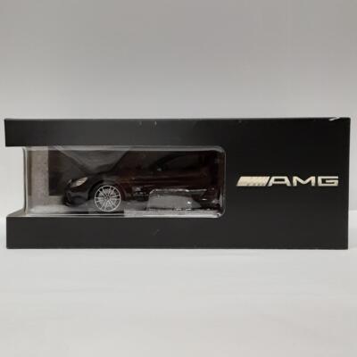 Minichamps Mercedes-Benz SL65 AMG Black Series 1/18 Scale