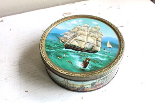 Jacobsons Bakery Danimarca nave a vela rotonda scatola coperchio latta porto città gru argento - Foto 3 di 8
