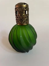 VTG Oil Effusion Fragrance Lamp 6" Emerald Green Swirl Glass Brass Ornate Lid