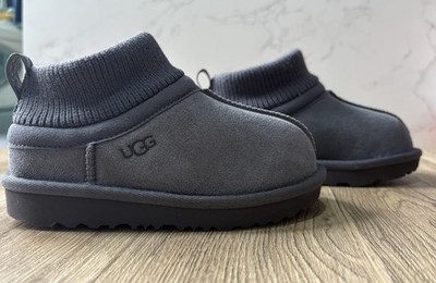 Kinder UGGS Classic Ultra Stretch Bündchen Kleinkind Stiefel Obsidian UK 8 NEU ohne Karton