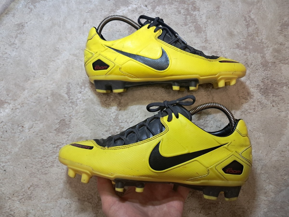 Nike Total 90 Laser Yellow Football Soccer Cleats Rare Boots Sz 8.5 US / 7.5 UK