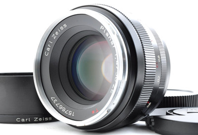 Carl Zeiss Planar T* 50mm f1.4 ZE Lens for Canon EF w/ Hood Near Mint From Japan