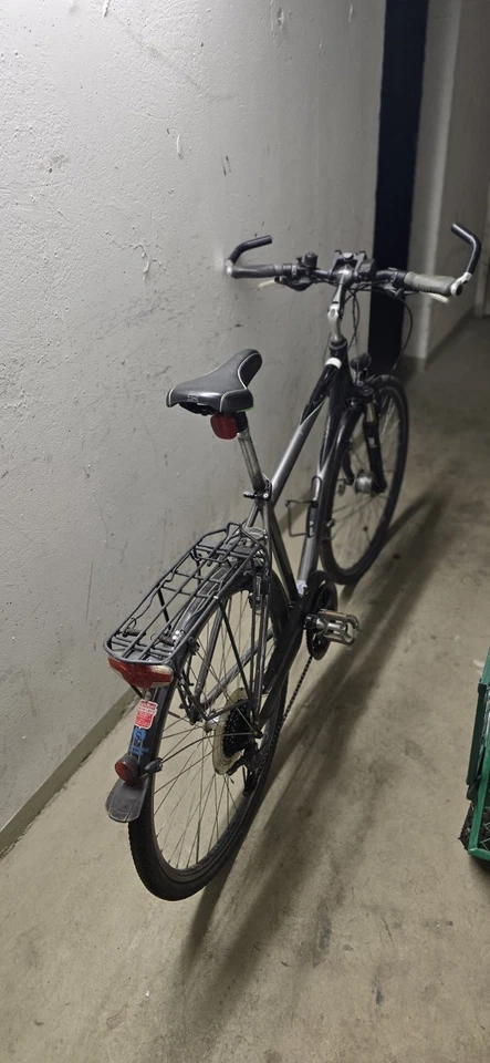 KTM Trekkingrad Herren 28 Zoll Schwarz Fahrrad - Bild 2 von 4