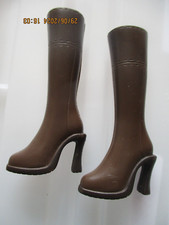 POUPEE MY SCENE : PAIRES DE CHAUSSURES  (27)