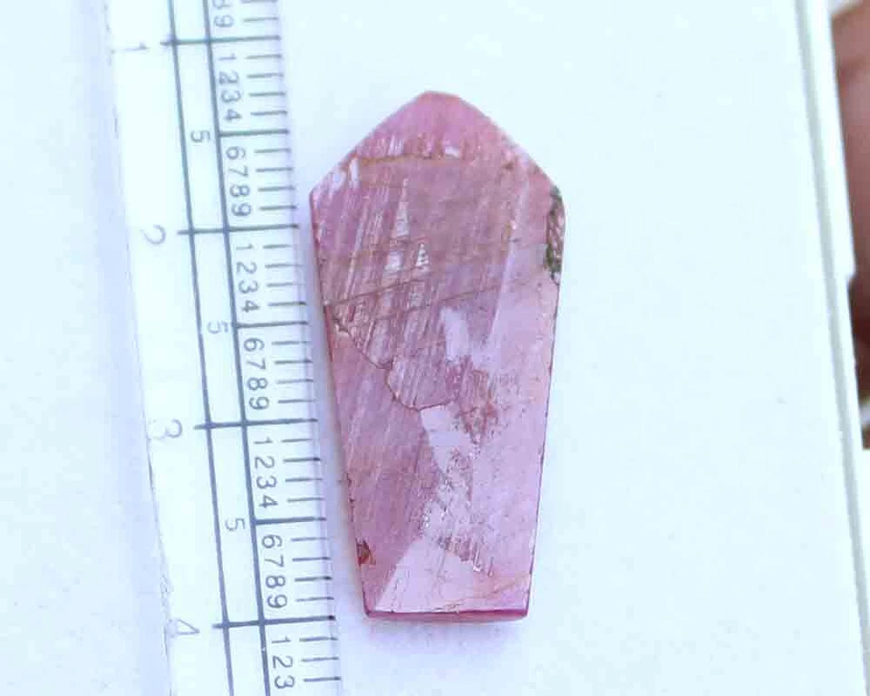 13.00 Ct Natural African Ruby Loose Gemstone 11.5*27 mm Carved Leaf 1 Pcs - Image 4 of 4