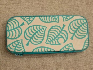 Nintendo Animal Crossing Horizons Aloha Edition Carrying Case and Screen...