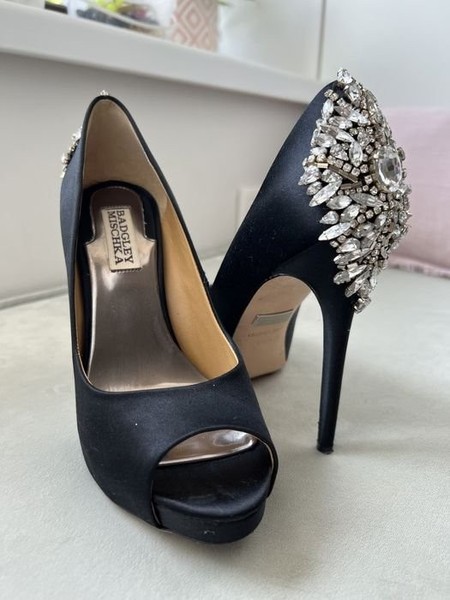 Women Badgley Mischka Heels Black 6 1/2
