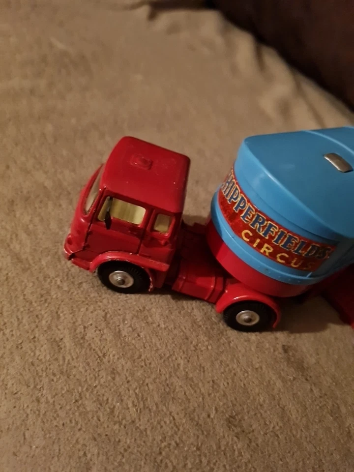 Corgi Toys 1130 Chipperfields Circus Bedford Pferdetransporter mit 4 Pferden TOP - Bild 2 von 4