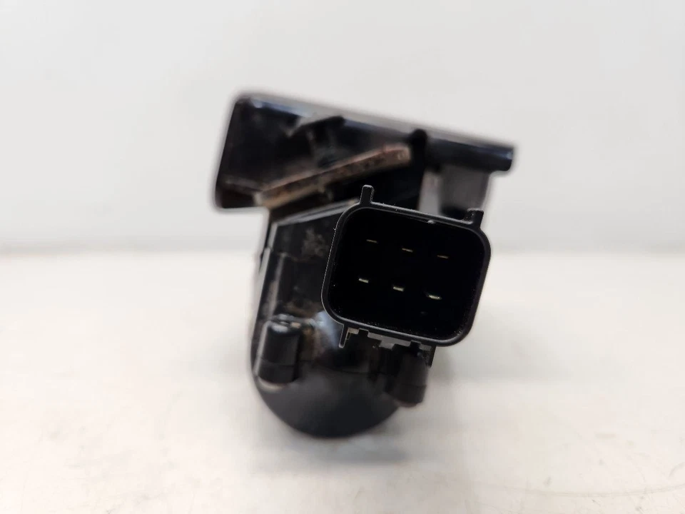 2007 GMC Yukon XL 1500 Rear Gate Latch - Power - Image 3 of 4