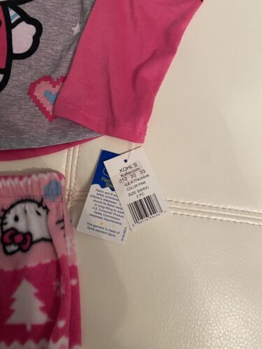 NWT Hello Kitty by Sanrio Girls 2 Pc Pajama Set Size S 6/6X - Picture 4 of 6