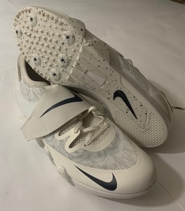 nike zoom pole vault elite