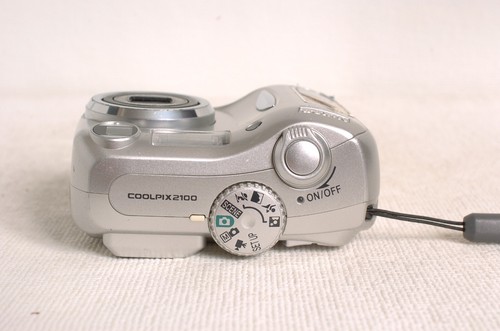 Nikon Coolpix 2100 Vintage Point & Shoot digital camera. Works! DIGICAM! L@@K! - Picture 7 of 18