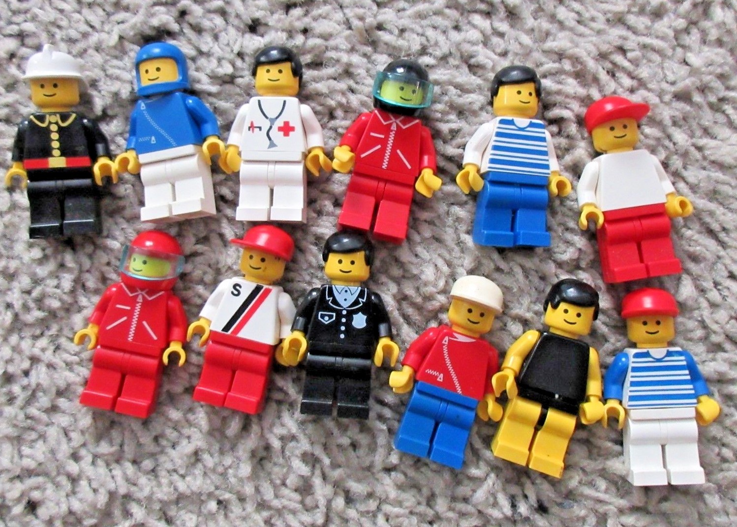 LEGO VINTAGE MINIFIGURE LOT RARE MINI FIGURE LEGOLAND FIREMAN DOCTOR POLICEMAN LEGO VINTAGE MINIFIGURE LOT RARE MINI FIGURE LEGOLAND FIREMAN DOCTOR POLICEMAN