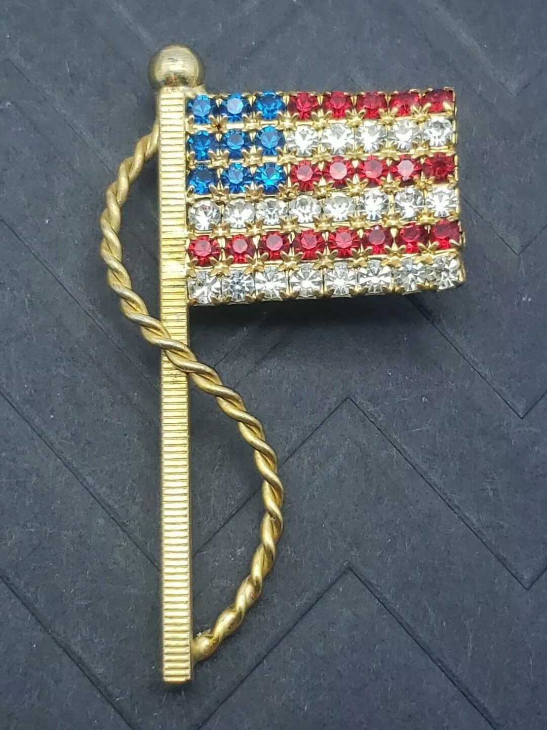 Patriotic Vintage US American Flag Rhinestone Brooch … Gem