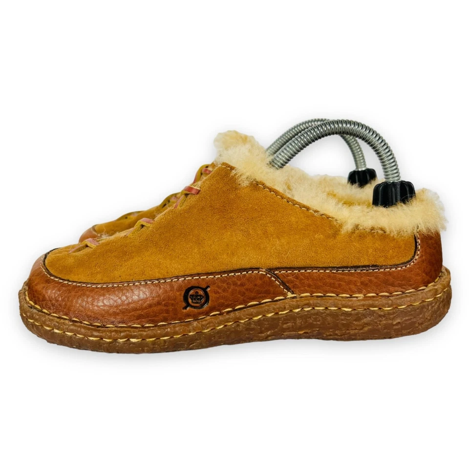 Zuecos de invierno BORN Mohawk piel de oveja pantuflas marrón gamuza/cuero para mujer 5 Foto 2 de 4