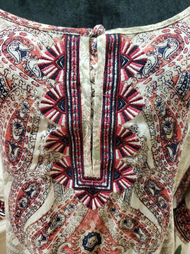 Blusa Top Vintage America Azul Beige Viscosa Cuello Redondo Hombro Frío Talla 2X Foto 3 de 4