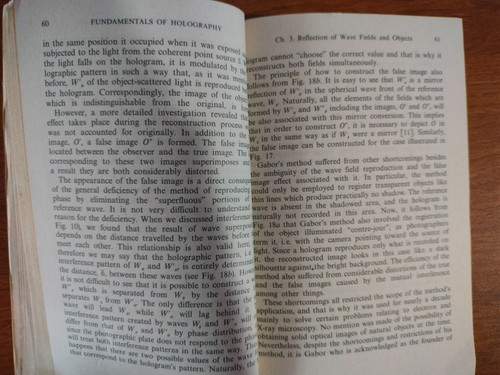 Fundamentals of Holography by Yu. N. Denisyuk Mir publishers Moscow 1984 - Picture 18 of 24