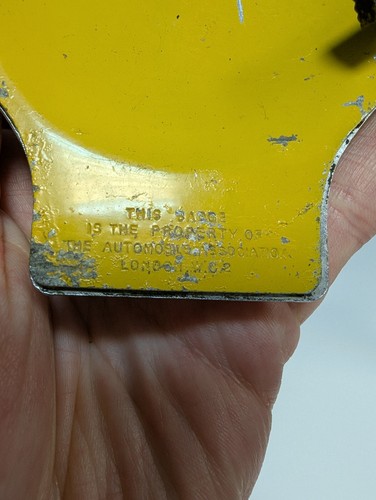 AA Car Badge Vintage Metal - RSPCA NW London - Picture 9 of 14