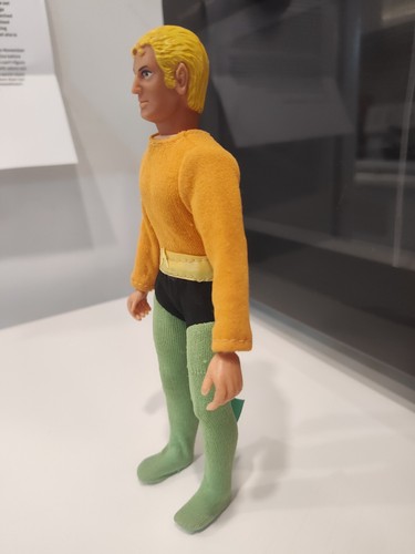 Mego 1972 Aquaman Neuwertig Original Aquaman Aufkleber. - Bild 3 von 7