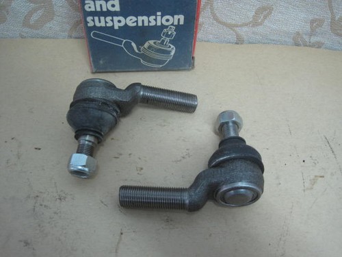 NOS PAIR MOSKVICH 408 412 426 427 424 433 1.3 1.5 1.6D TIE ROD ENDS OUTER QR1478 - Picture 1 of 5