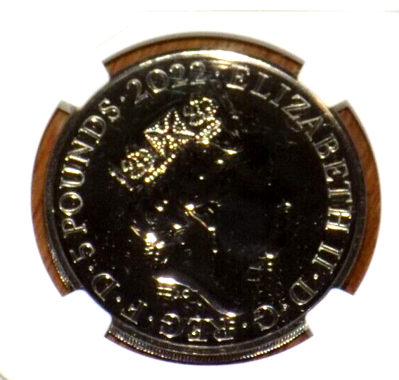 NGC 2022 GREAT BRITAIN 5PD QUEEN'S REIGN THE COMMONWEALTH