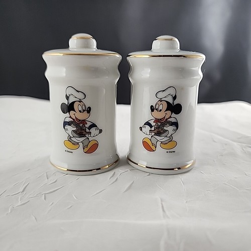 Vintage Disney Chef Mickey Mouse Salt & Pepper Shakers - Made in Japan - 第 1/8 張圖片