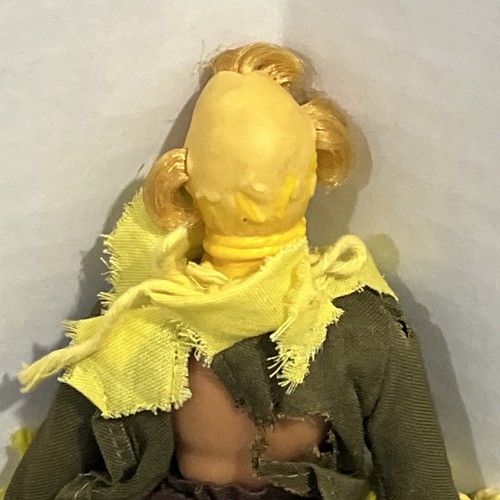 MEGO Wizard of Oz SCARECROW 8" Figure 1974 w Top & Pants Vintage Fast Ship🔥 - Picture 5 of 11