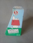VINTAGE SNOOPY'S DOGHOUSE DIGITAL ALARM CLOCK NEW IN PACKAGING !! — photo 6