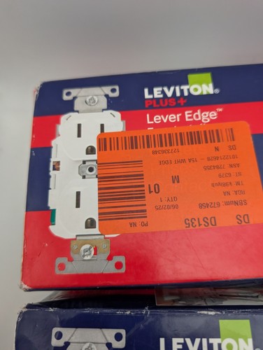 2x10-Pk Leviton toma de corriente/receptáculo dúplex NEMA 5-15R grado comercial (caja abierta) - Imagen 2 de 5