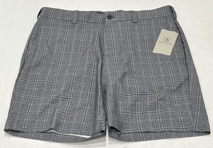 PGA Tour Men's Regular Fit Golf Shorts, Caviar, Size 32