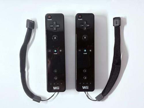 Lot of 2 Wii Wii U Remote Controllers RVL-003 Black + 11 Nunchuks OEM Genuine - Picture 2 of 14