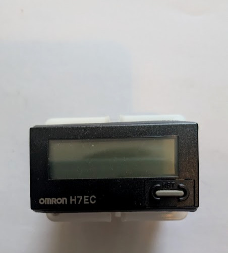 Omron H7EC-NV-B H7EC Total Counter 8-Digit LCD Digital Self-Powered NIB
