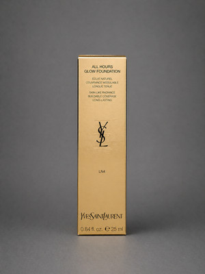 Yves Saint Laurent All Hours Glow Foundation LN4 25ml   Natural Glow Finish