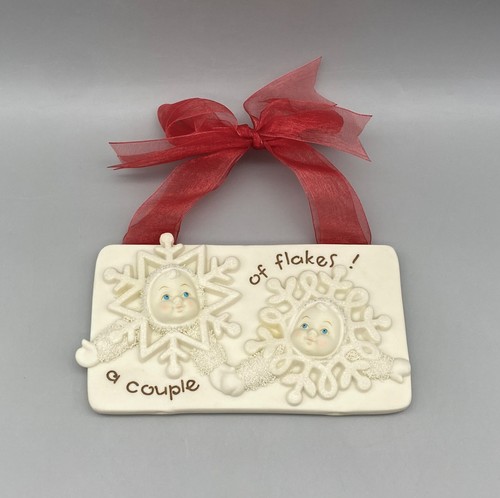 Placa Dept 56 Snowbabies un par de copos en caja original circa 2005 - Imagen 2 de 8