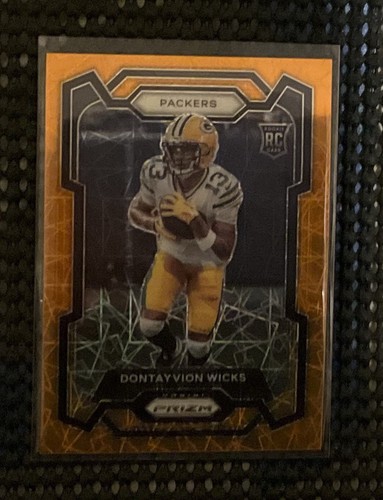 🏈 2023 Panini Prizm - Rookies Orange Lazer Prizm #333 Dontayvion Wicks (RC) - Bild 1 von 3