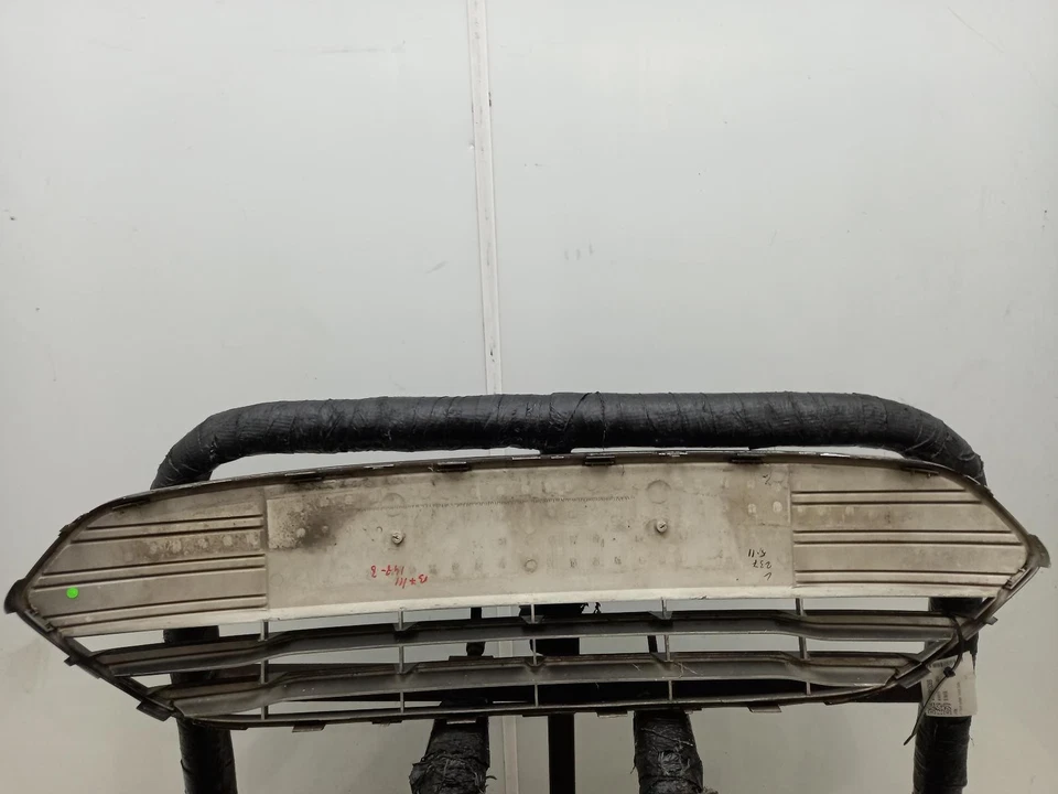FORD B MAX GRILLE Mk1 Front Bumper Middle Grille 2012-2018 2102153  - Image 4 of 4