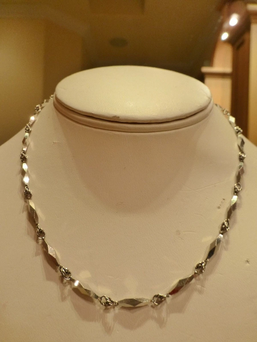 Heavy platinum necklace store