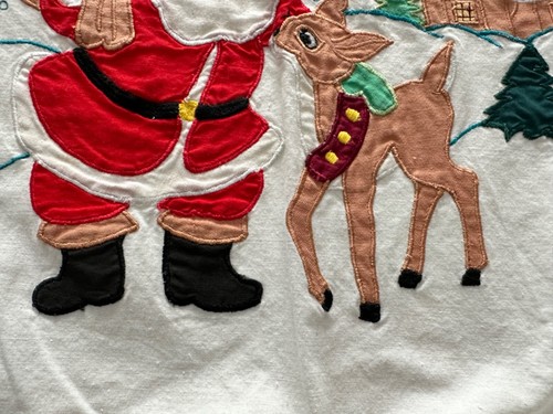 Christmas Tree Skirt 39" Santa Claus Rudolph Cabin Embroidered White Red Cotton - Picture 7 of 13