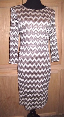 Ronni Nicole Taupe/Ivory/Gold Chevron 