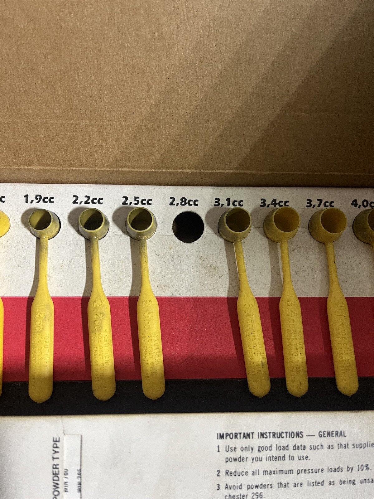 Lee Reloading Powder Measure Kit 15 Powder Dippers 90100 Missing 2.8cc