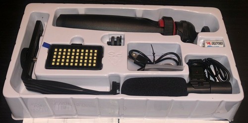 Super Star Essential Vlogging Kit with LED Light Microphone Tripod and Mount New - Picture 12 of 12