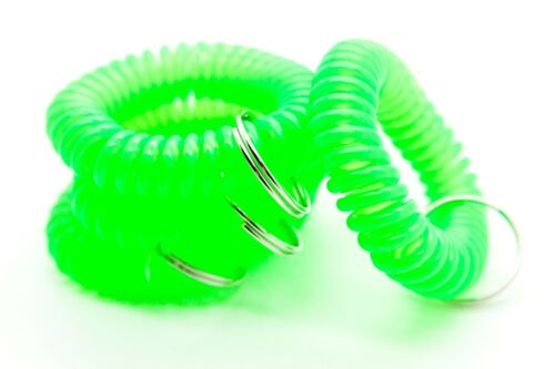 WHOLESALE 12 24 50 100 PCS SPIRAL WRIST COIL KEY CHAIN KEY RING HOLDER GREEN - Picture 2 of 3